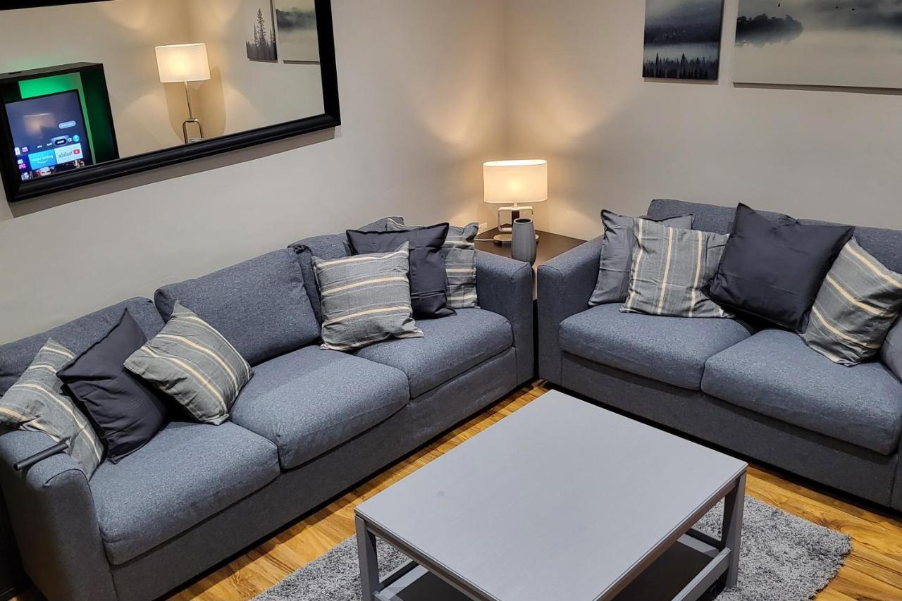 Kepler Modern 4 Bedroom 1 Mile From Centre *